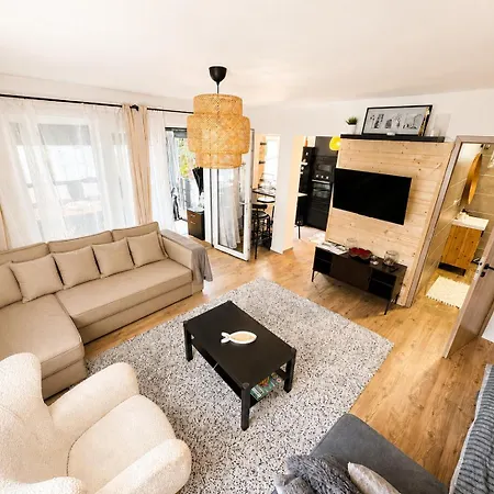 Apartman Pinty Paradise